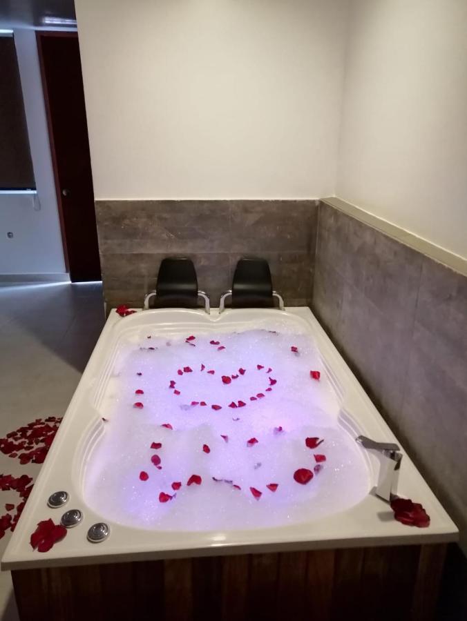 Hotel El Faro Буґа Екстер'єр фото